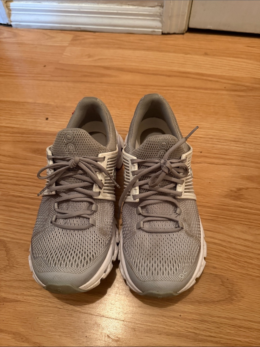 Women’s ON Cloud Lightweight Grey Mesh Running Shoes